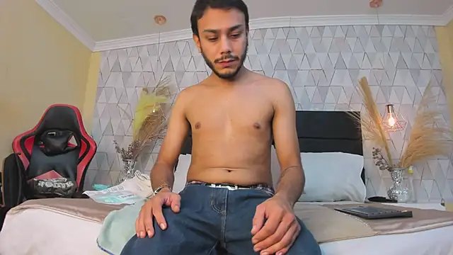 Boss Domiinator online show from 02-04-26, 12:22