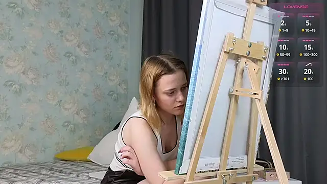 HollieCollelo online show from 11-07-25, 03:17