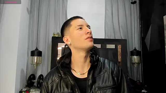 HunterHeat  online show from 04-16-26, 12:17