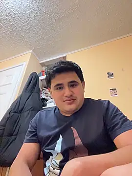 Snapshot of whitsblack chatting on 11-15-25, 12:41 whitsblack online show from 11-15-25, 12:41