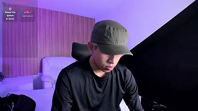 RyderStone  online show from 10-16-25, 03:46