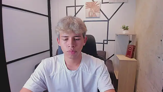 RyderStone  online show from 10-21-25, 04:46