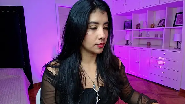 nina moen online show from 10-03-25, 08:50