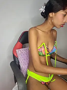 Sol em online show from 09-28-25, 04:34