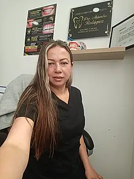 Madisson-04  online show from 06-22-26, 03:42