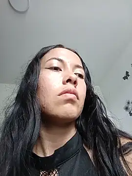 MiaForever1 online show from 05-31-26, 06:09