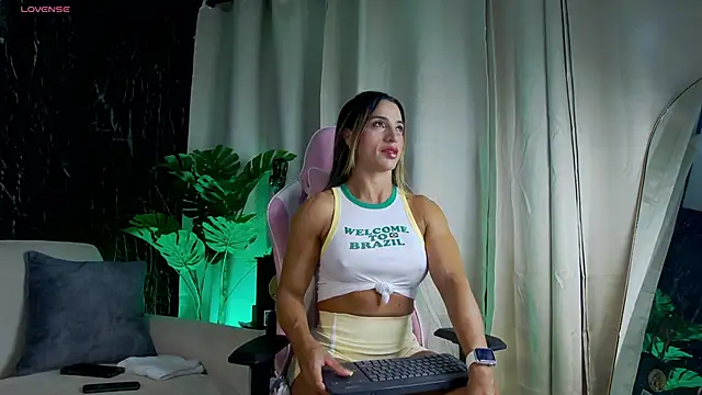 Emily Foxx01 online show from 05-09-26, 11:21