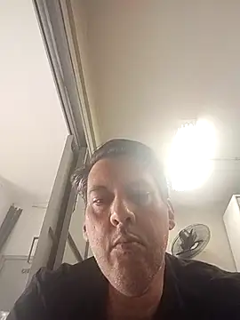 MarcoAntC online show from 10-13-25, 01:22