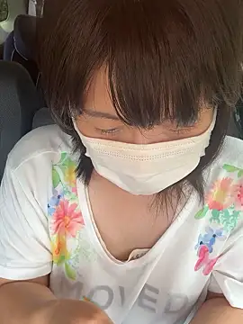 Snapshot of hanachan_001 chatting on 10-02-25, 06:09 hanachan 001 online show from 10-02-25, 06:09