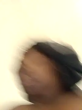 CREAMYASSNAEE online show from 10-05-25, 01:31