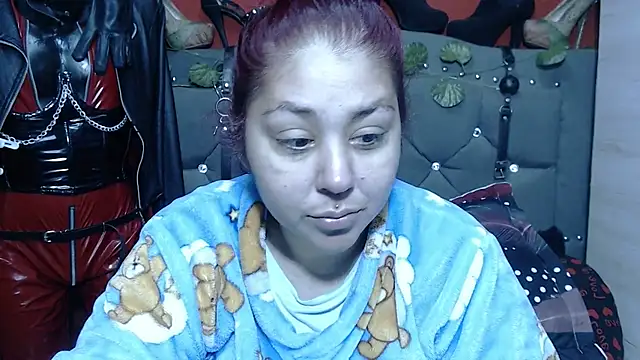 Evadiryxxx online show from 03-12-26, 02:45