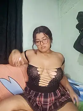 Snapshot of Cat_Hot_Party chatting on 01-10-26, 01:07 Cat Hot Party online show from 01-10-26, 01:07