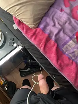 claytou 187 online show from 03-25-26, 01:00