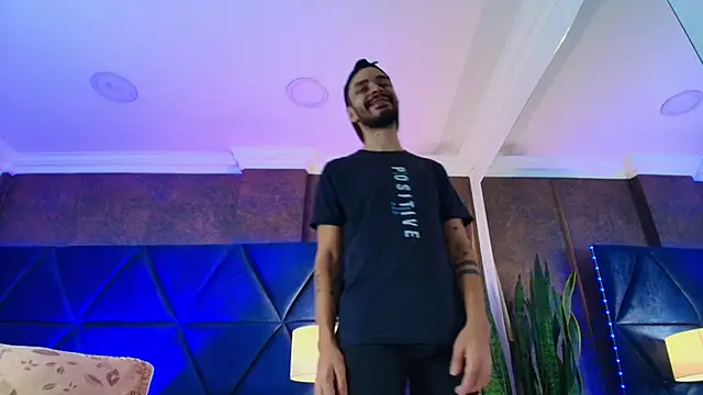 HairyDiamond  online show from 11-04-25, 07:13