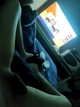 Snapshot of J69sexy chatting on 10-06-25, 06:27 J69sexy online show from 10-06-25, 06:27