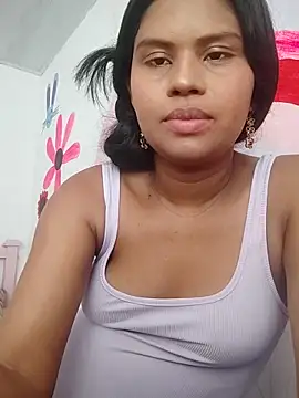 Snapshot of julietta1453 chatting on 02-13-26, 03:19 julietta1453 online show from 02-13-26, 03:19