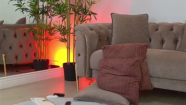 TifannyRay online show from 06-05-26, 06:52
