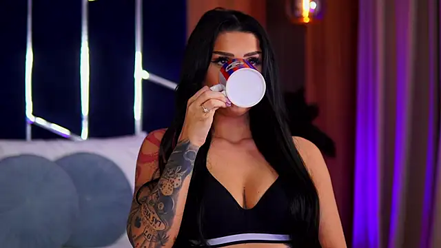 KylieKroftt online show from 02-07-26, 09:07