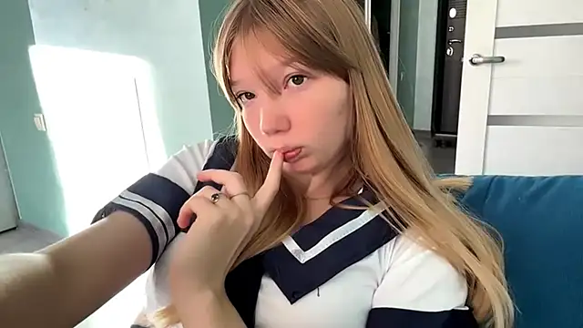 Sweet horizon online show from 10-03-25, 05:15