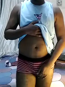 milkyseduce online show from 10-27-25, 05:44