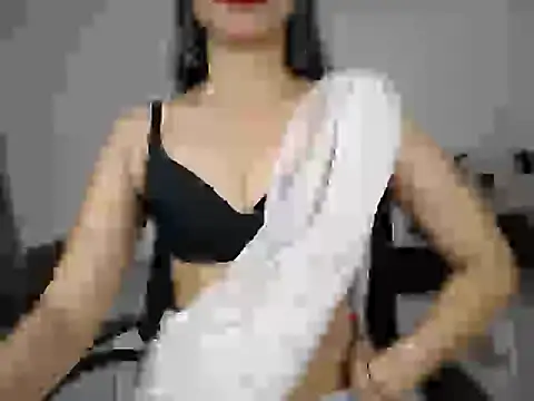 Glowing beauty online show from 09-19-25, 05:09
