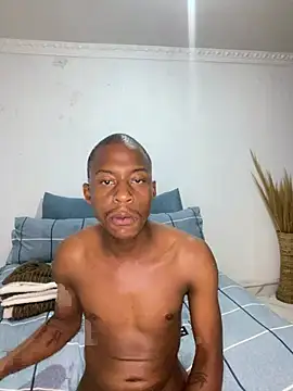 Snapshot of dick4mami chatting on 03-18-26, 04:21 dick4mami online show from 03-18-26, 04:21