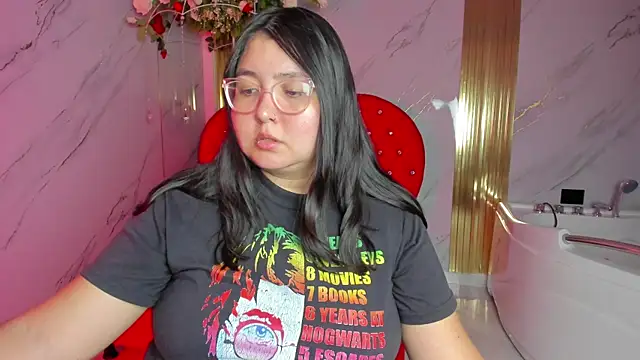 Dulce meow online show from 06-17-26, 12:02