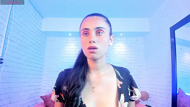 sofiapalacioss online show from 11-20-25, 07:46