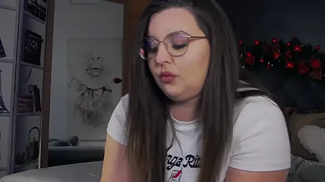 Mia Swano online show from 12-05-25, 01:14