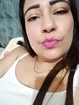 Snapshot of _tetas_92 chatting on 04-22-26, 02:51 tetas 92 online show from 04-22-26, 02:51