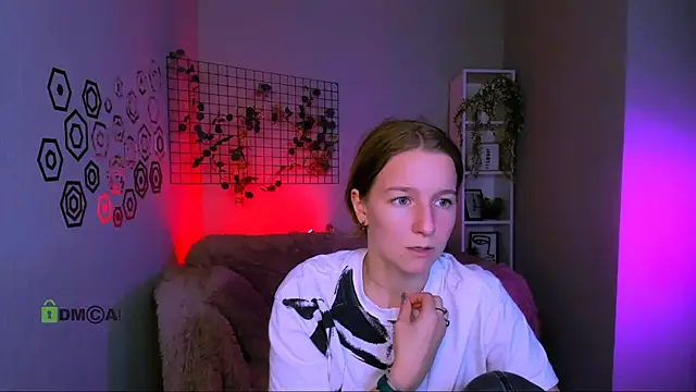 Snapshot of benny_duglas chatting on 10-14-25, 12:17 benny duglas online show from 10-14-25, 12:17