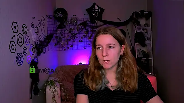 Snapshot of benny_duglas chatting on 10-24-25, 12:12 benny duglas online show from 10-24-25, 12:12