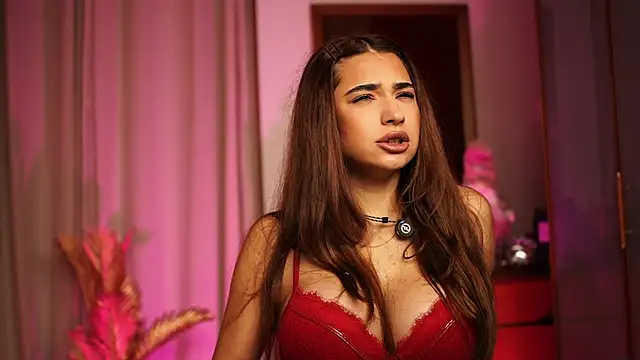 ItalianGirl online show from 01-15-26, 09:29