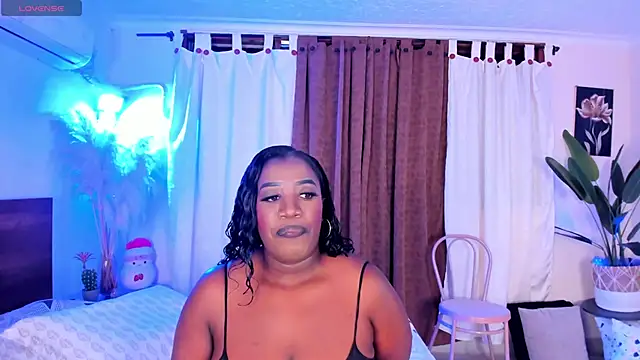 ViolettGomez 93 online show from 05-09-26, 08:47