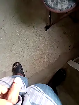 Rahul Razz online show from 10-17-25, 01:42