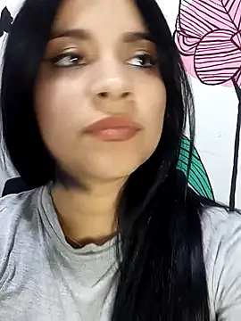 ValerieLove  online show from 09-24-25, 08:34