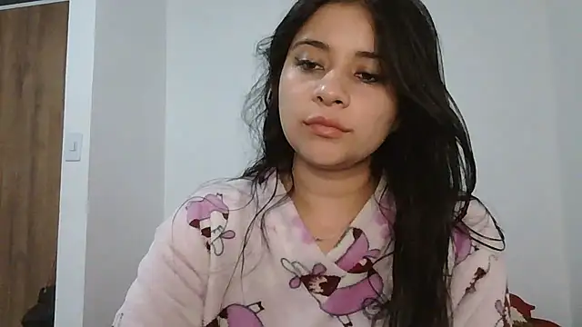 ValerieLove  online show from 01-11-26, 11:43