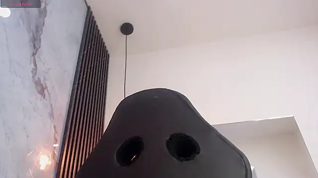 Penelopee Rouse online show from 05-05-26, 07:11