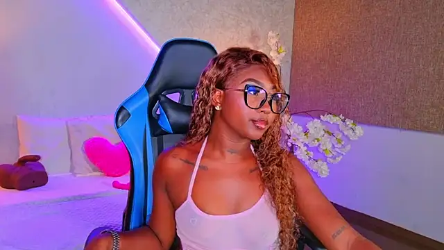 Kishalove  online show from 06-23-26, 10:02