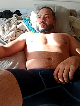 Snapshot of tripping385 chatting on 09-30-25, 08:47 tripping385 online show from 09-30-25, 08:47