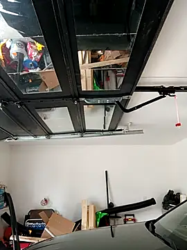 Snapshot of tripping385 chatting on 03-15-26, 05:30 tripping385 online show from 03-15-26, 05:30