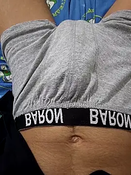 sinyorwhitee online show from 09-10-25, 10:54