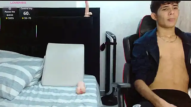 Noah-Garcia online show from 09-22-25, 05:37