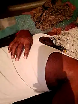 CUTE-004 online show from 10-04-25, 05:00