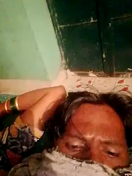 CUTE-004 online show from 10-11-25, 06:28