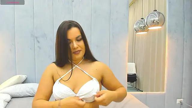 SarahLoreen online show from 09-11-25, 04:45
