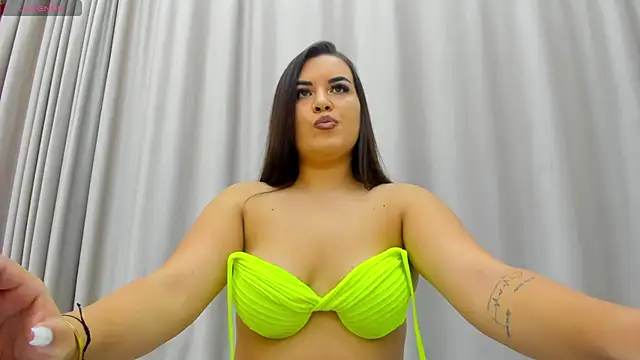 SarahLoreen online show from 09-19-25, 06:04