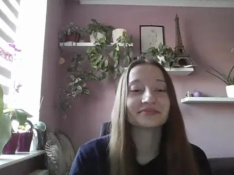 LindaPretty online show from 09-09-25, 06:13