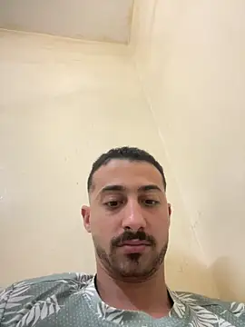 Hehjehjeqll online show from 05-14-26, 03:57