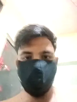 Snapshot of indian_danny chatting on 10-08-25, 08:28 indian danny online show from 10-08-25, 08:28